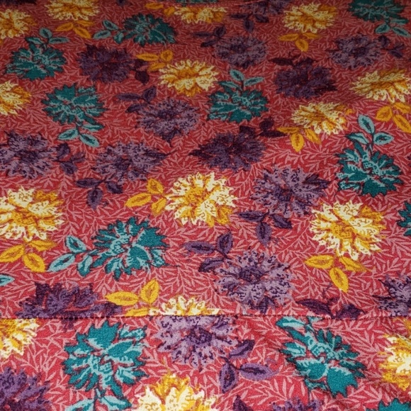 Ana Lularoe Small - Picture 3 of 4